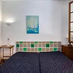 Pet Friendly In *