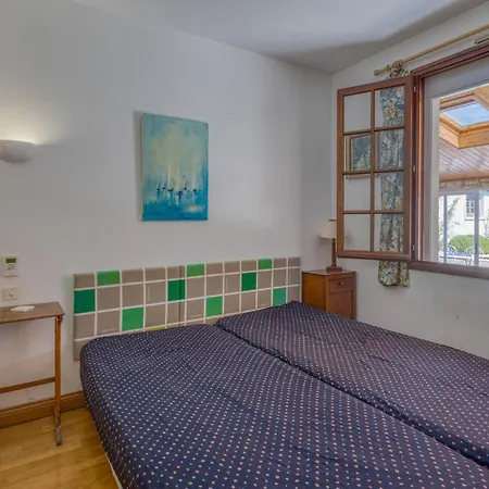 Semesterbostad Gorgeous In Clavette